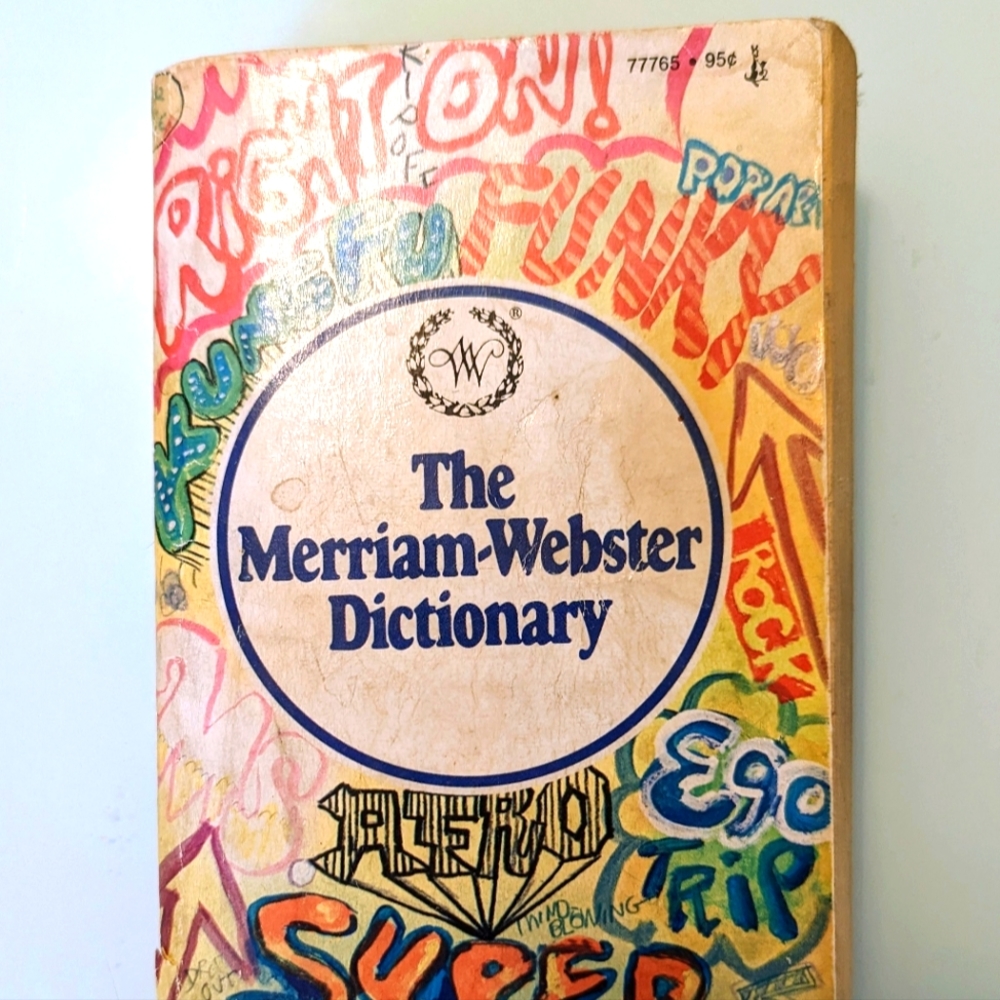 The Merriam-Webster Dictionary Pocket Edition